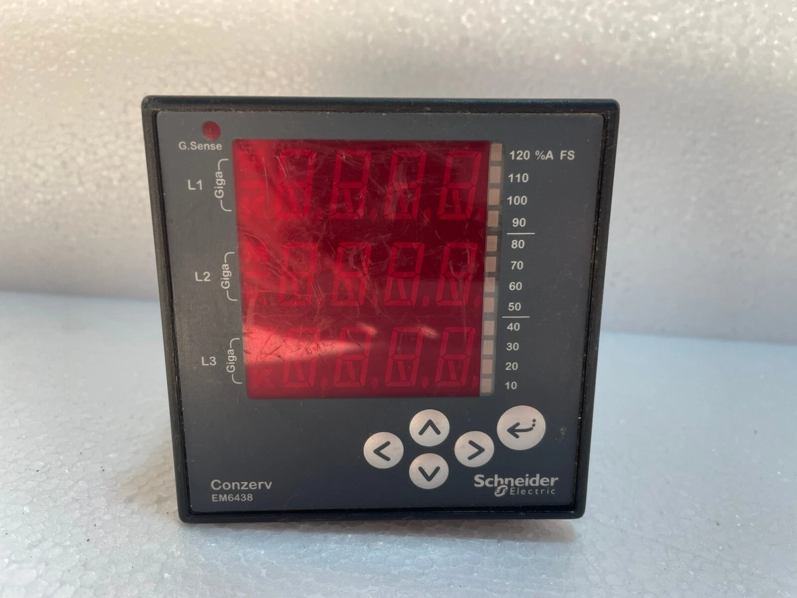 Schneider Electric Conzerv EM6438 Power Meter